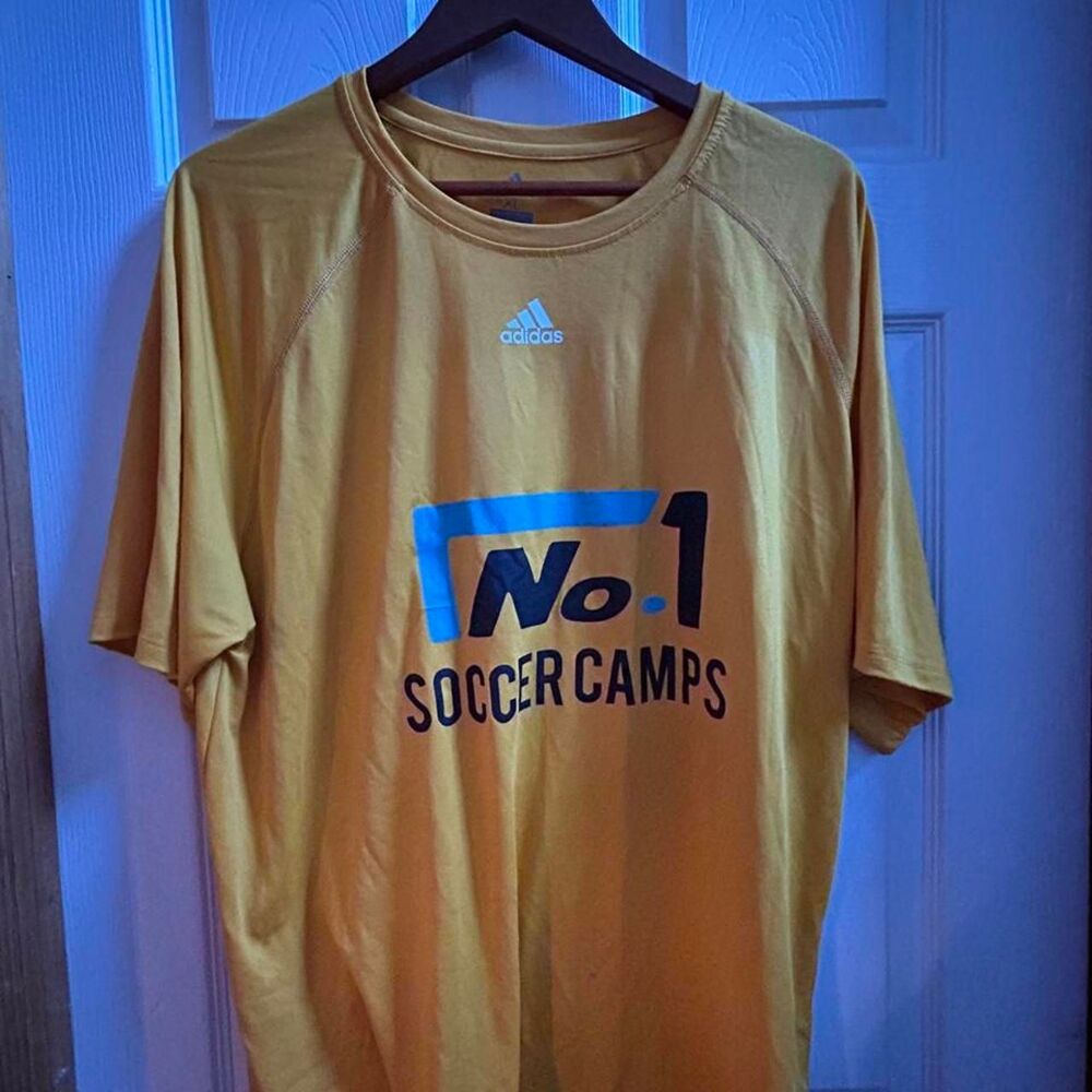 Adidas Men's Yellow T-shirt